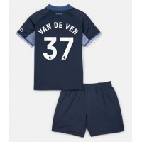 Camiseta Tottenham Hotspur Micky van de Ven #37 Segunda Equipación Replica 2023-24 para niños mangas cortas (+ Pantalones cortos)